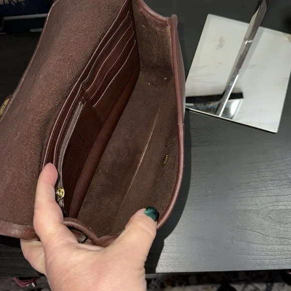 Coach vintage 1997 turn lock clutch - Picture 8 of 9